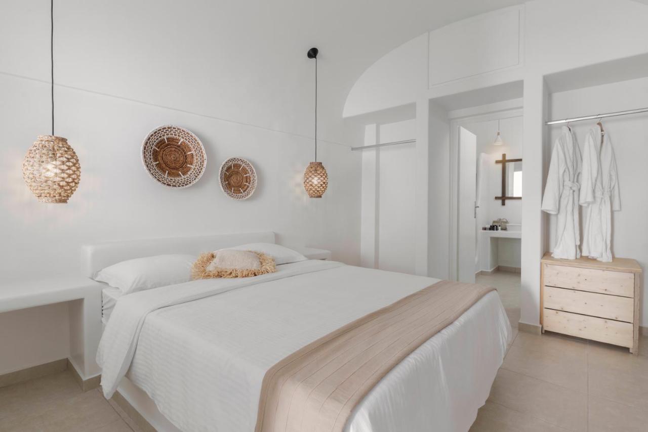 Thallos Cave House And Holiday home Karterados (Santorini)